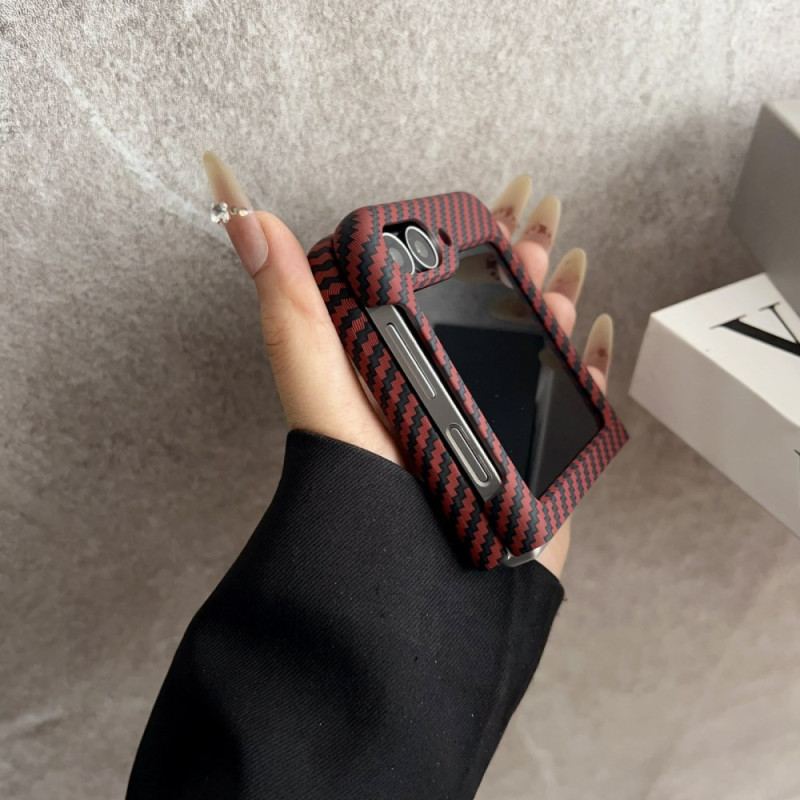 Coque Samsung Galaxy Z Flip 7 FE / Z Flip 6 Magnétique Texture Fibre Carbone